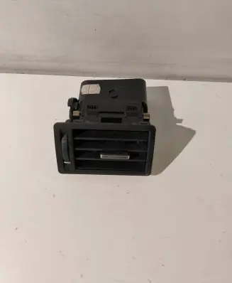 Ford Kuga I Dashboard side air vent grill/cover trim 3M51R018B09
