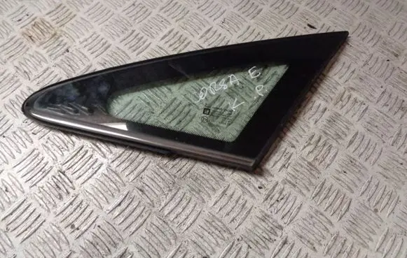 Opel Corsa E Front triangle window/glass 13434042
