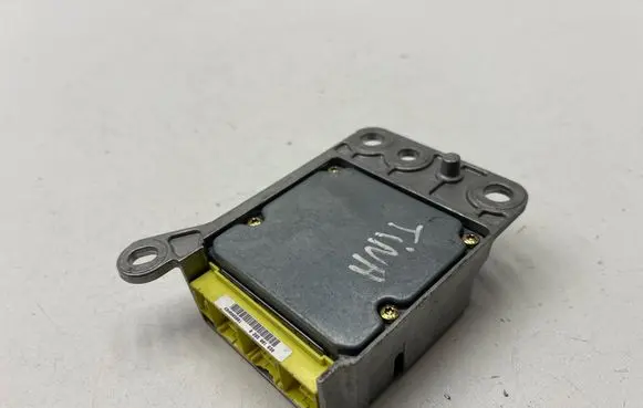 Nissan Almera Tino Airbag control unit/module 98820BU900 0285001639 YEBU9033061426