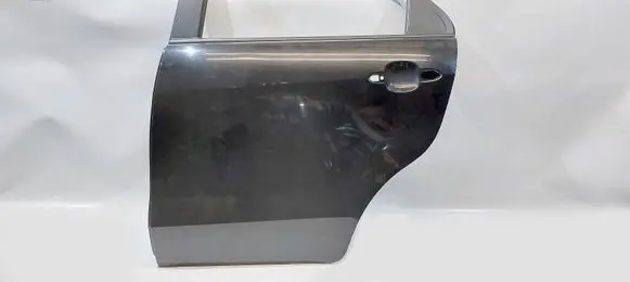 KIA Rio Rear door