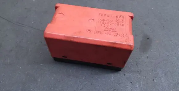 Opel Zafira A Battery relay fuse 1106000040 MN141184