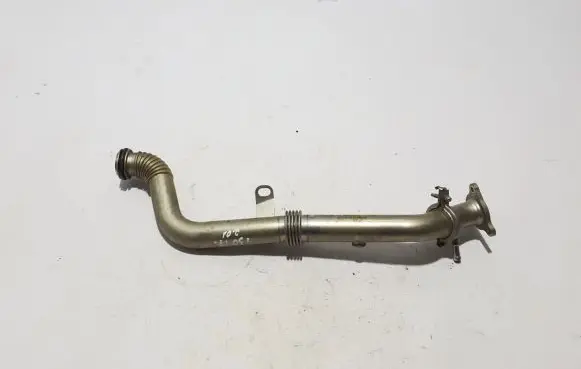 BMW 5 G30 G31 EGR valve line/pipe/hose 8576479