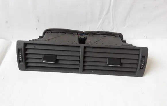 Audi A4 S4 B7 8E 8H Dash center air vent grill 8E0820951H