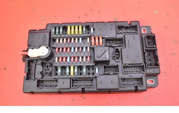 Mini One - Cooper Coupe R56 Fuse box set 3455235