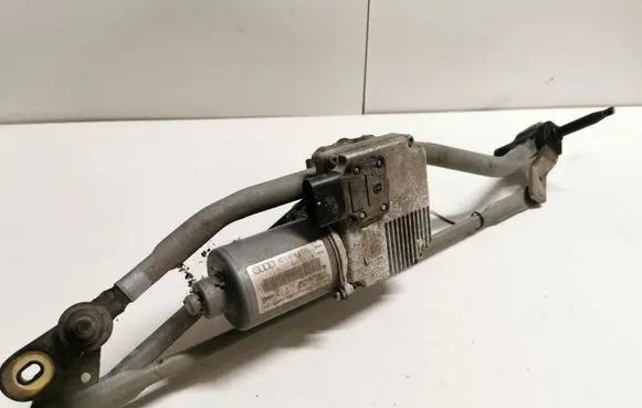 Audi A5 8T 8F Front wiper linkage and motor 8T1955419C