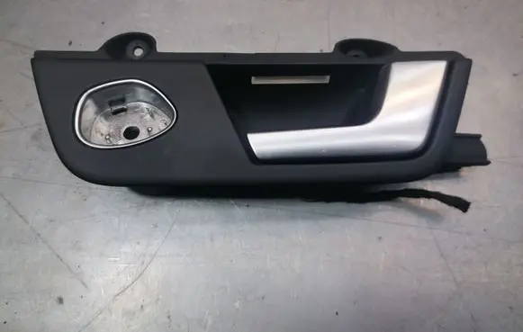 Audi A4 S4 B7 8E 8H Rear door interior handle 8E0839020