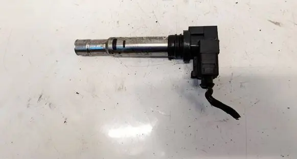 Skoda Roomster (5J) High voltage ignition coil R0401S00400
