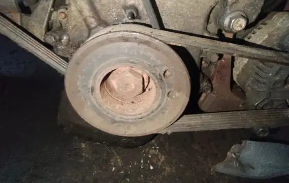 Nissan Micra Crankshaft pulley