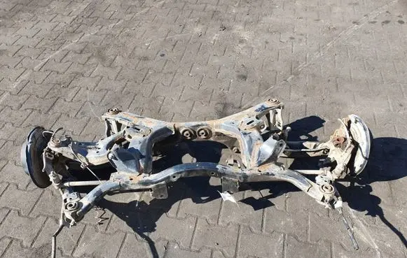 Subaru Impreza IV Rear axle beam 