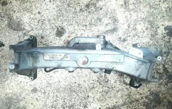 Subaru Legacy Intake manifold 