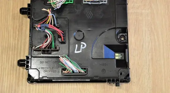 Renault Laguna III BSM Control unit 284B12329