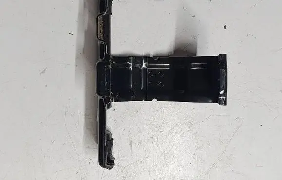 Hyundai ix35 Parcel shelf load cover mount bracket awf29884