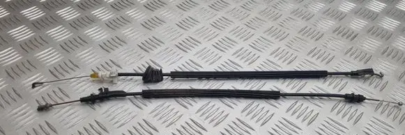 Volkswagen PASSAT B6 Rear door cable line 