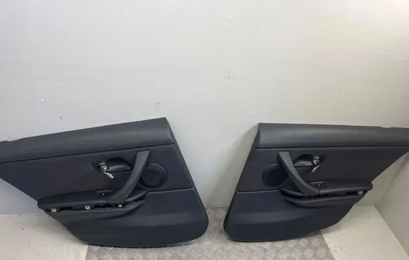 BMW 3 E90 E91 Rear door card panel trim