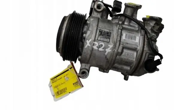 Mercedes-Benz E W213 Air conditioning (A/C) compressor (pump) A0008303002