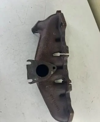 Peugeot 307 CC Exhaust manifold
