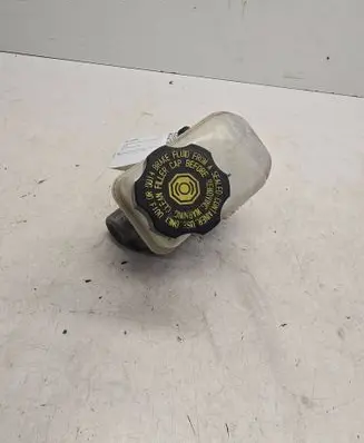 Master brake cylinder