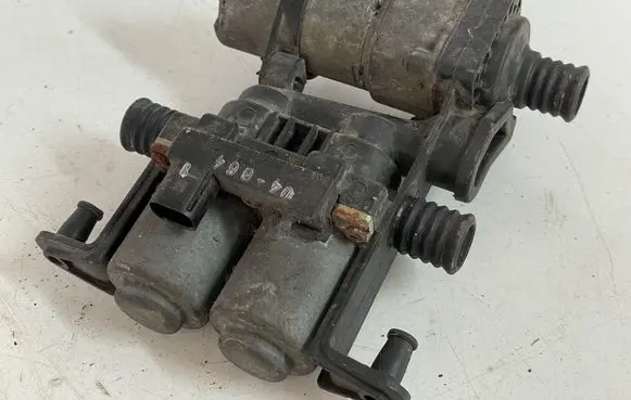 Coolant heater control valve