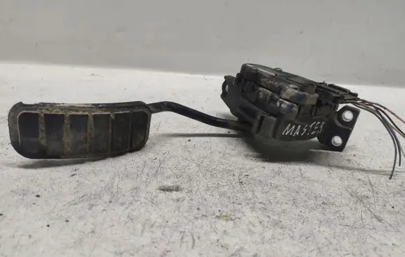 Renault Master II Accelerator throttle pedal 7700314525