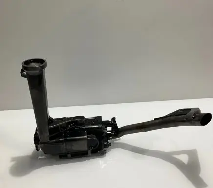Mercedes-Benz E W211 Oil pump 6281810040