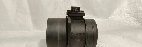 Volkswagen PASSAT B6 Mass air flow meter 03L906461A