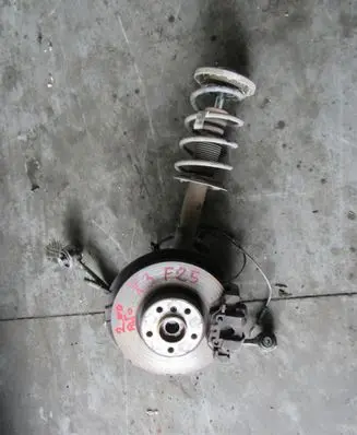 BMW X3 F25 Front wheel hub spindle knuckle