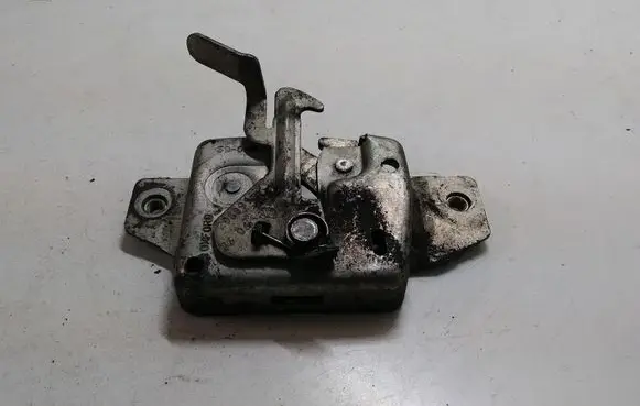 Renault Clio III Engine bonnet/hood lock/catch 298891