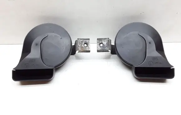 Volvo V70 Horn signal 9178849 9178848
