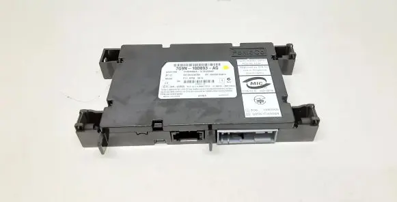 Volvo V70 Bluetooth control unit module 7G9N10D893AG 31282098 31282098AA