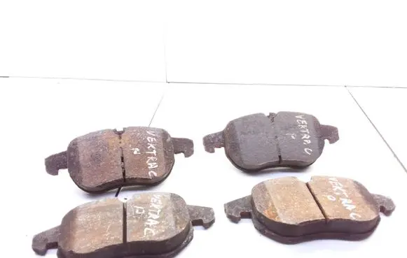 Opel Vectra C Brake pads (front) 