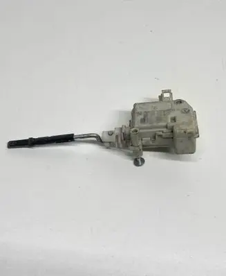 Volkswagen Golf V Central locking motor 1K6810773
