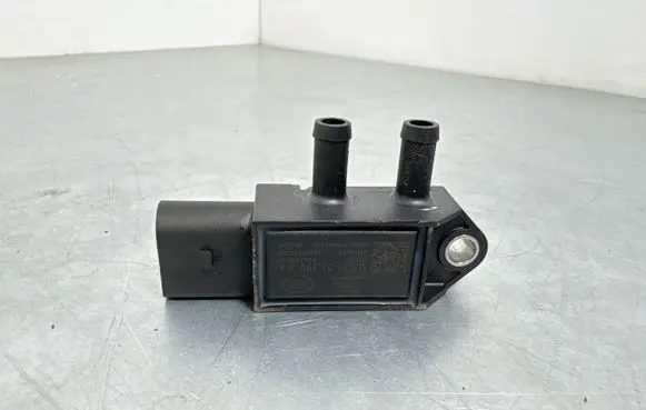 Land Rover Defender Exhaust gas pressure sensor GX735L200AA