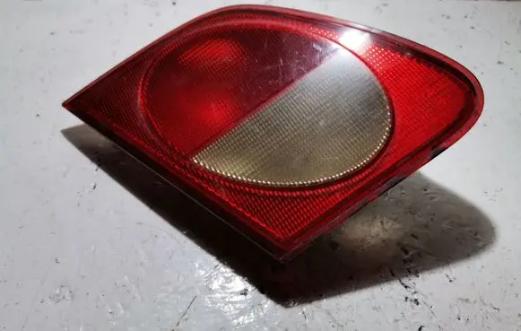 Mercedes-Benz E W210 Tailgate rear/tail lights A2108201164
