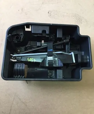 Renault Espace - Grand espace V Tool set 