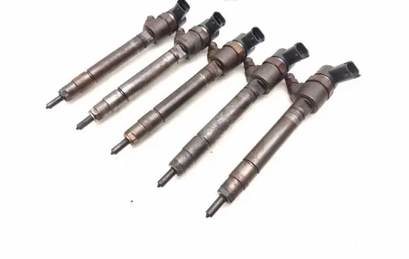Volvo XC90 Fuel injectors set 30750283 0445110251