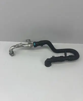 Land Rover Discovery 5 Engine coolant pipe/hose FPLA8C202CB 13032020