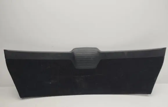 Mercedes-Benz C W204 Tailgate/boot lid cover trim A2047400070