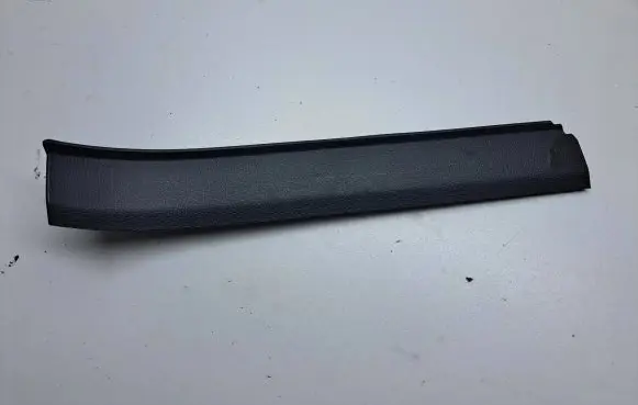 Volkswagen PASSAT B8 Foot area side trim 3G0868223B 20E0031XX