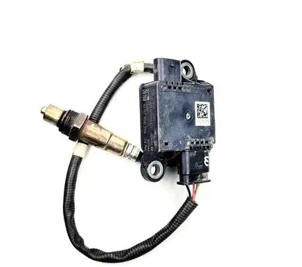 Volkswagen Transporter - Caravelle T6 Lambda probe sensor 04L906261B
