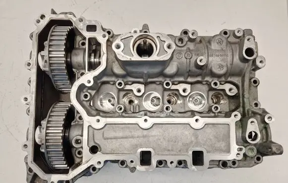 Peugeot 2008 II Engine head 9811346480 9675306110 9810874110