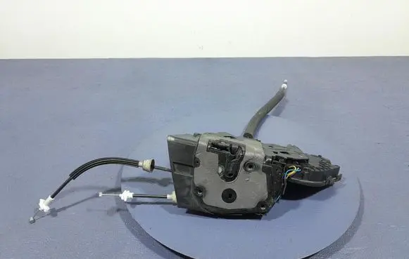 Jaguar XF X250 Front door lock GX63203A29BB