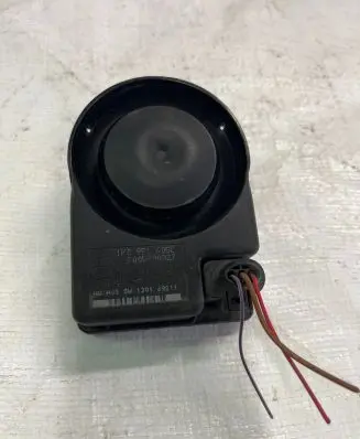 Alarm system siren