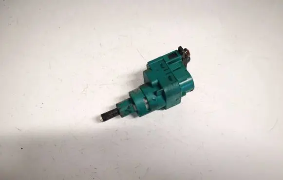 Brake pedal sensor switch