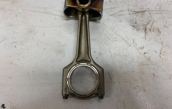 BMW X3 G01 Piston 82177