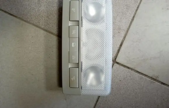 Buick Encore I Other interior light 42424660