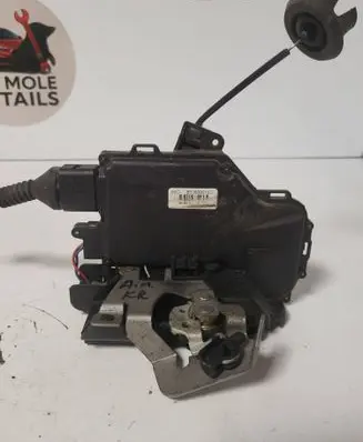 Audi A4 S4 B7 8E 8H Rear door lock 8E0839015C