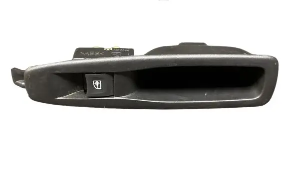 Renault Captur Electric window control switch 829614619R