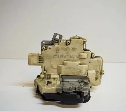Audi A4 S4 B7 8E 8H Rear door lock 8E0839015AA