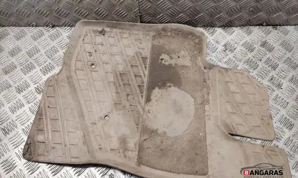Volvo XC70 Front floor mat 30660720