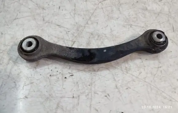Mercedes-Benz CLS C219 Rear control arm